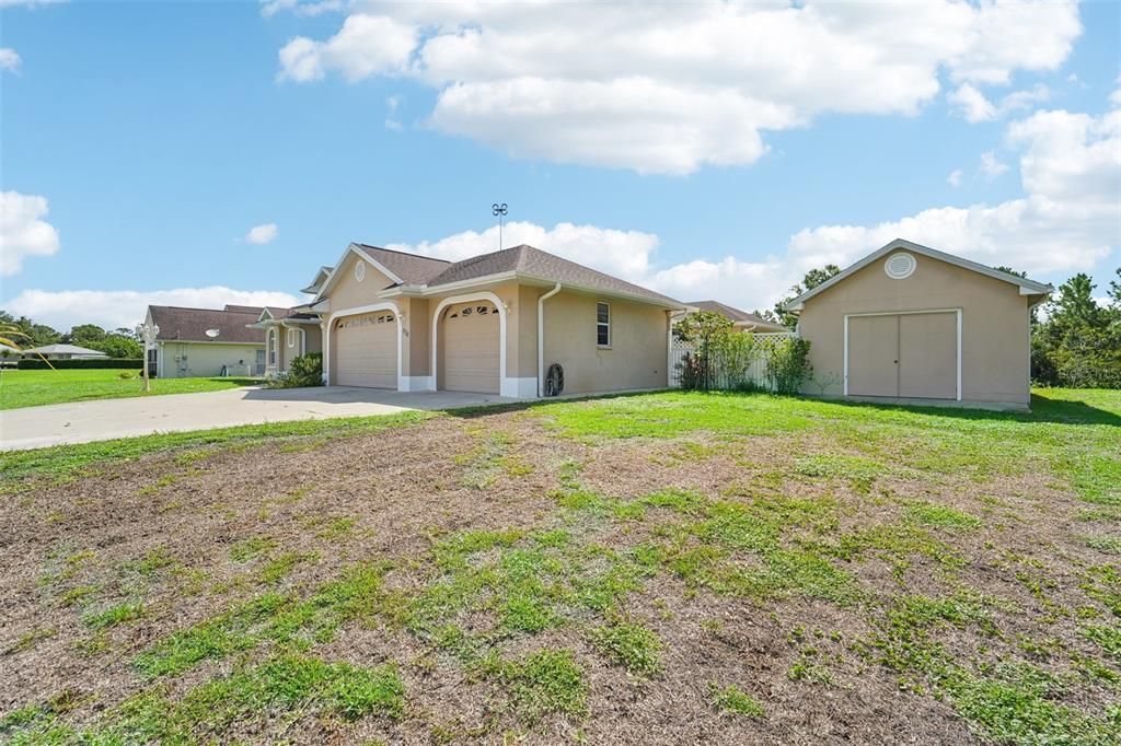 Active With Contract: $450,000 (4 beds, 2 baths, 2180 Square Feet)