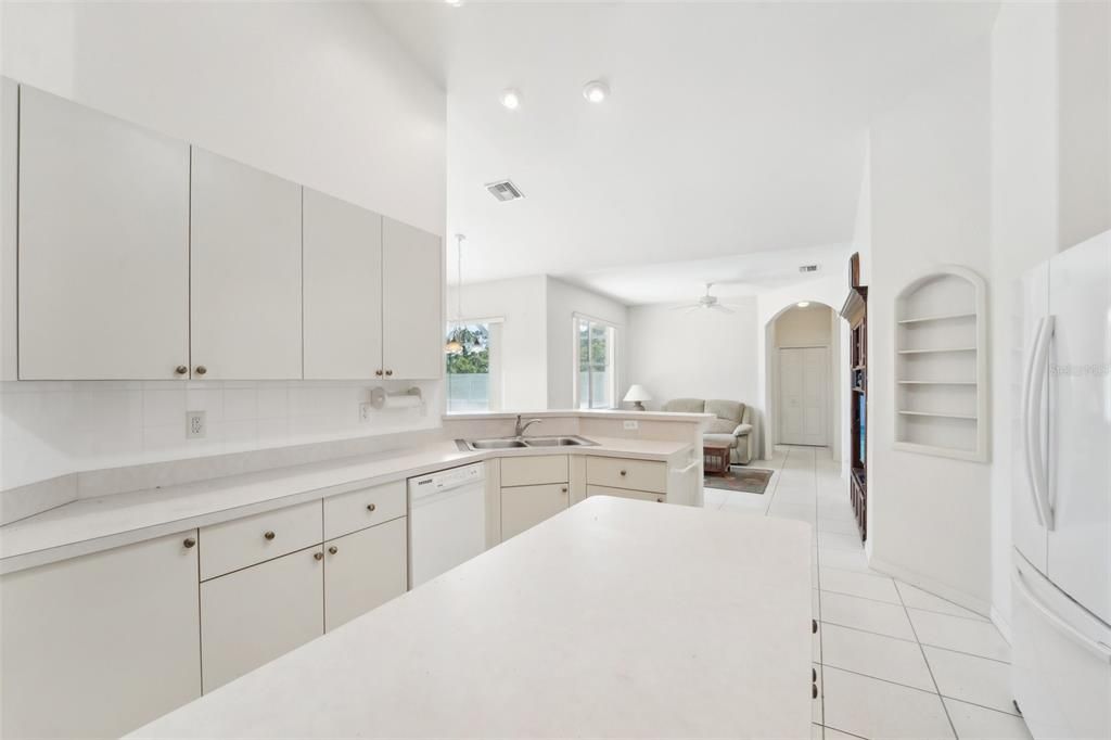 Active With Contract: $450,000 (4 beds, 2 baths, 2180 Square Feet)