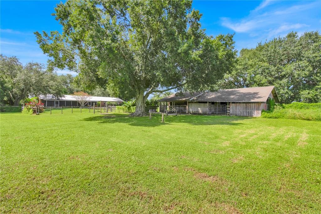 For Sale: $774,000 (3 beds, 3 baths, 1984 Square Feet)