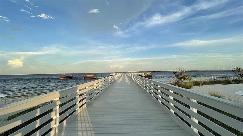 En Venta: $2,800,000 (0.36 acres)