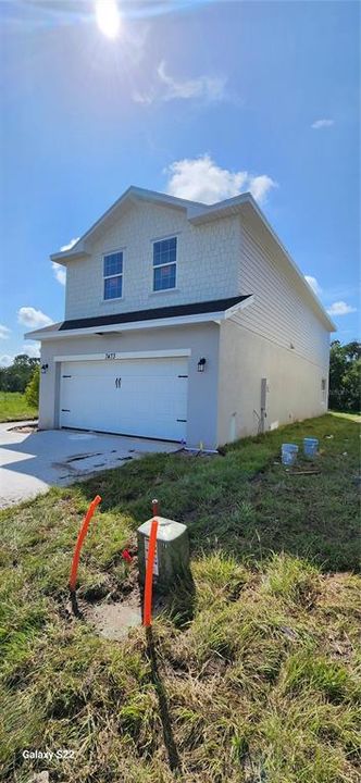 Active With Contract: $441,400 (4 beds, 2 baths, 2405 Square Feet)