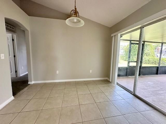 For Rent: $2,200 (4 beds, 2 baths, 2088 Square Feet)