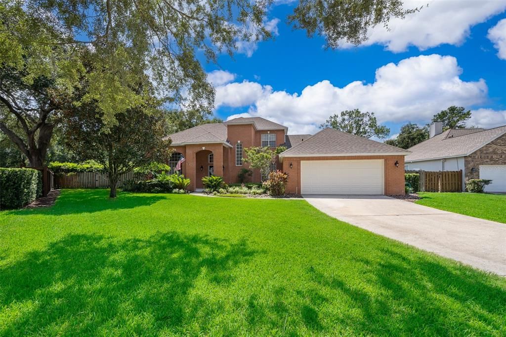 For Sale: $1,200,000 (4 beds, 2 baths, 2488 Square Feet)