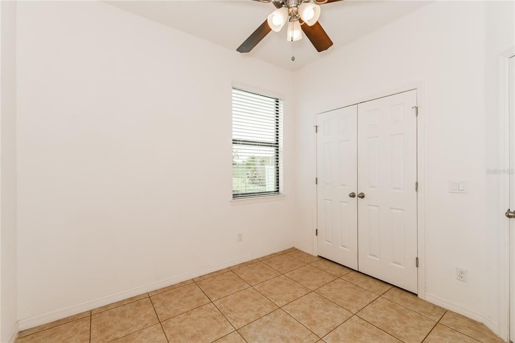 For Rent: $2,145 (4 beds, 2 baths, 1853 Square Feet)