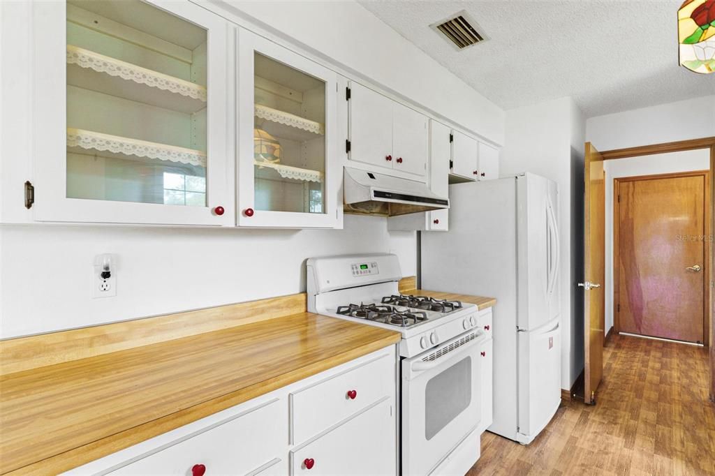 Kitchen / Doorway to Laundry / Garage