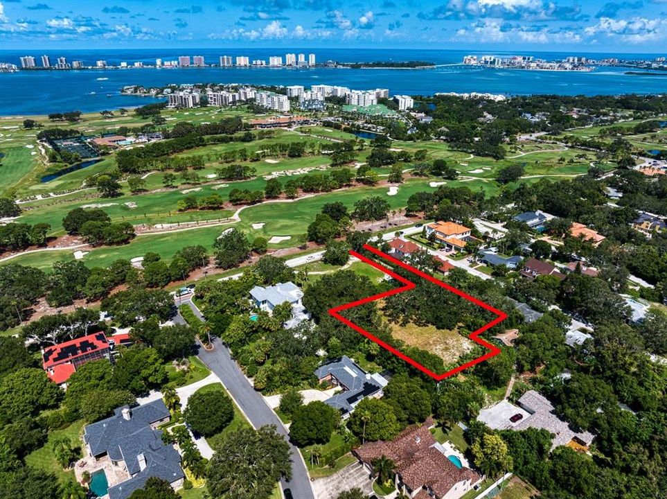 待售: $1,349,000 (0.97 acres)