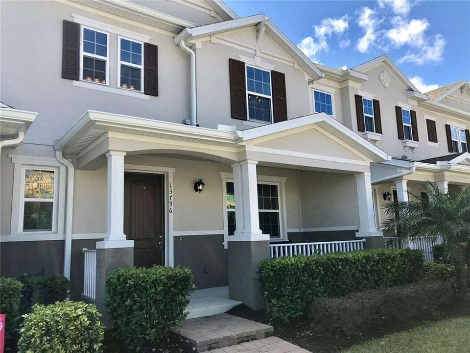 Recently Rented: $2,600 (3 beds, 2 baths, 1912 Square Feet)