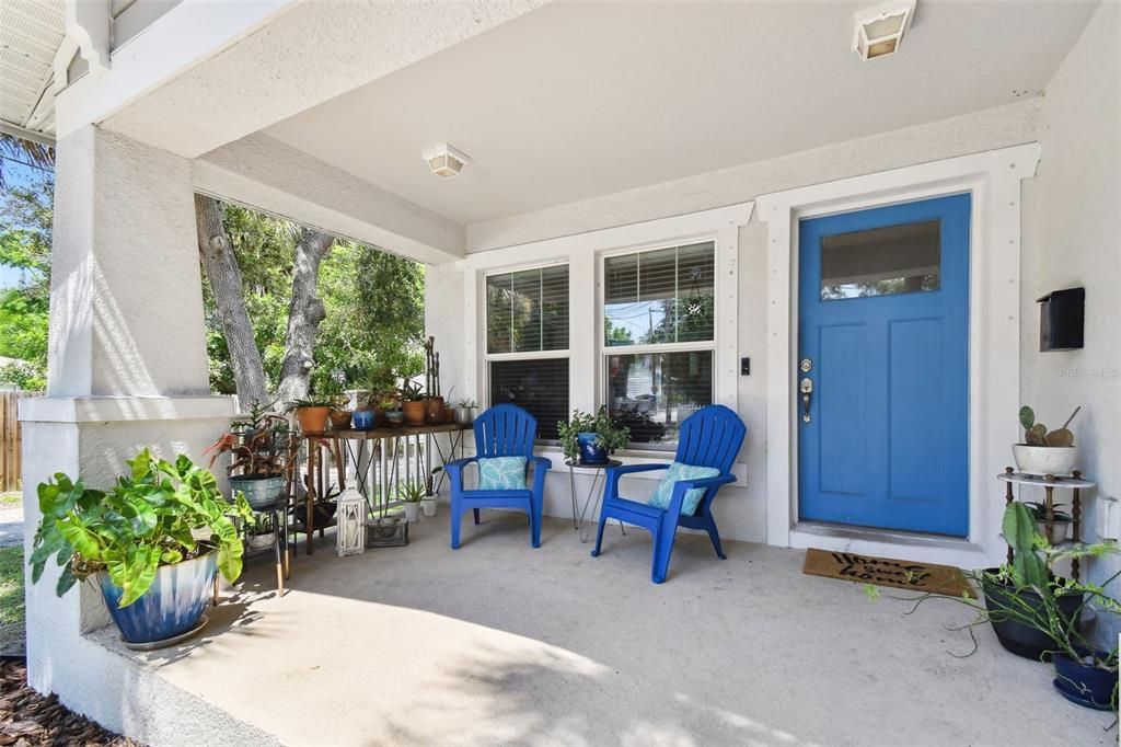 Active With Contract: $449,900 (3 beds, 2 baths, 1252 Square Feet)