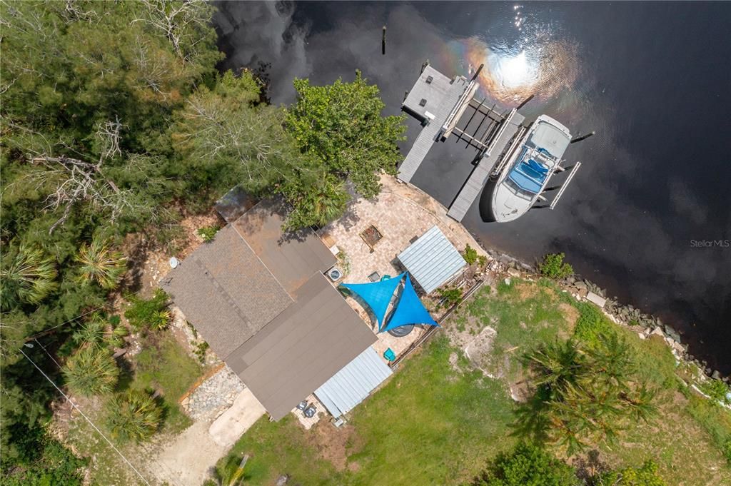 Active With Contract: $370,000 (3 beds, 1 baths, 1094 Square Feet)