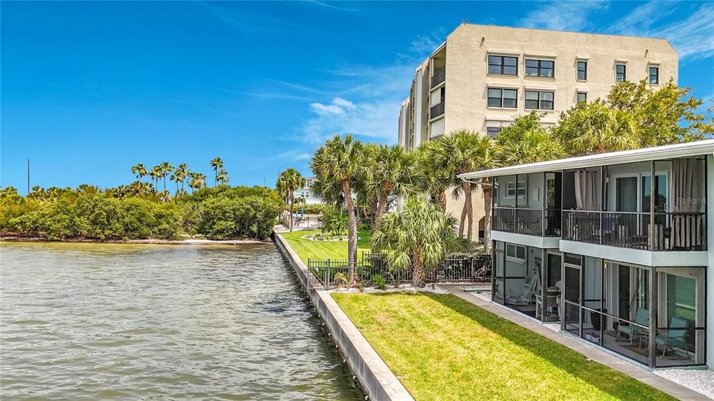 En Venta: $259,570 (0 camas, 1 baños, 430 Pies cuadrados)