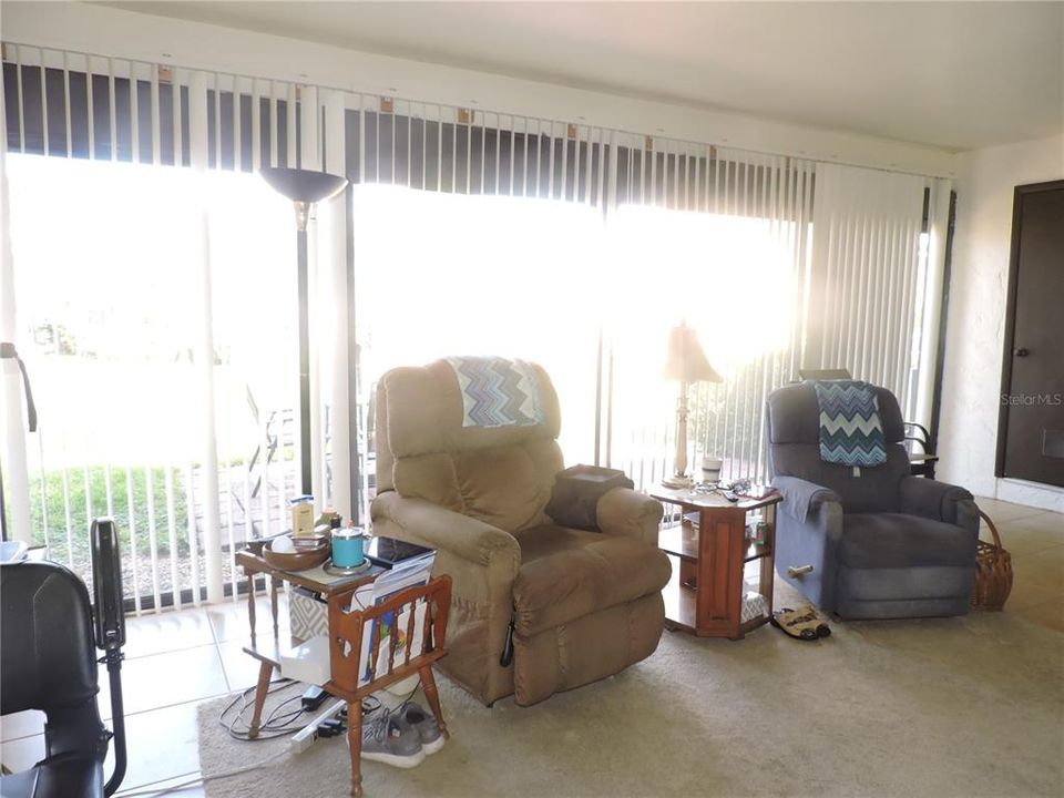 For Sale: $249,000 (2 beds, 2 baths, 1563 Square Feet)