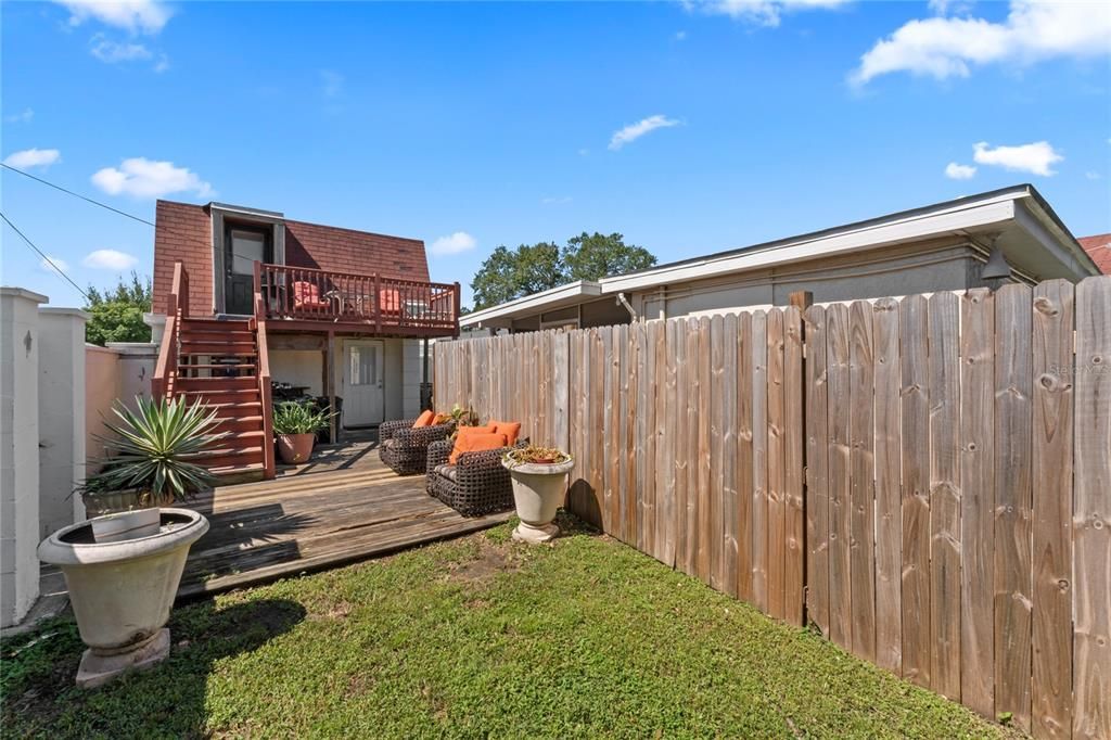 For Sale: $390,000 (3 beds, 2 baths, 1300 Square Feet)