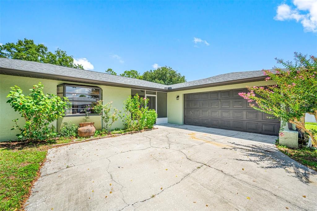 Active With Contract: $445,000 (4 beds, 2 baths, 1808 Square Feet)