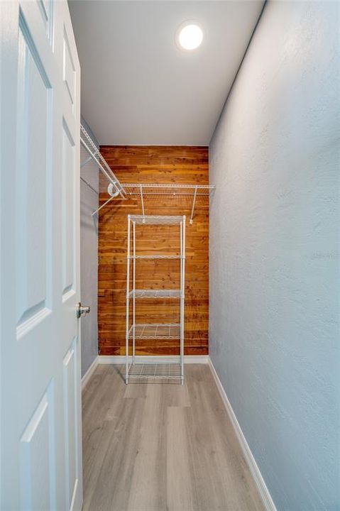 Master suite 1 walk-in closet