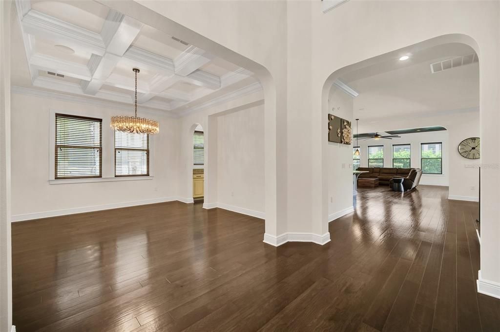 Active With Contract: $1,350,000 (5 beds, 4 baths, 4708 Square Feet)