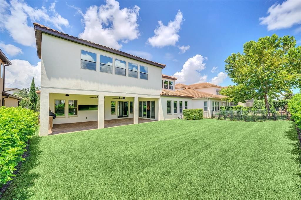 Active With Contract: $1,350,000 (5 beds, 4 baths, 4708 Square Feet)