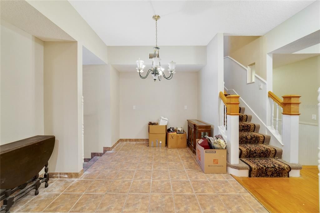 Kitchen with breakfast nook