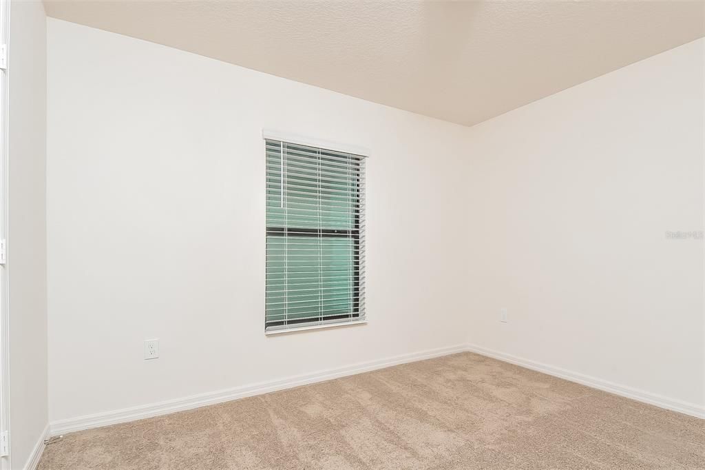 For Rent: $2,065 (3 beds, 2 baths, 1541 Square Feet)