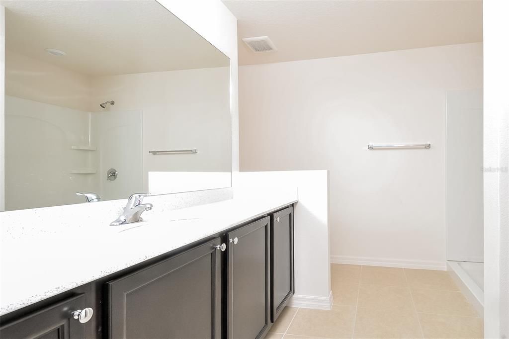 For Rent: $2,065 (3 beds, 2 baths, 1541 Square Feet)