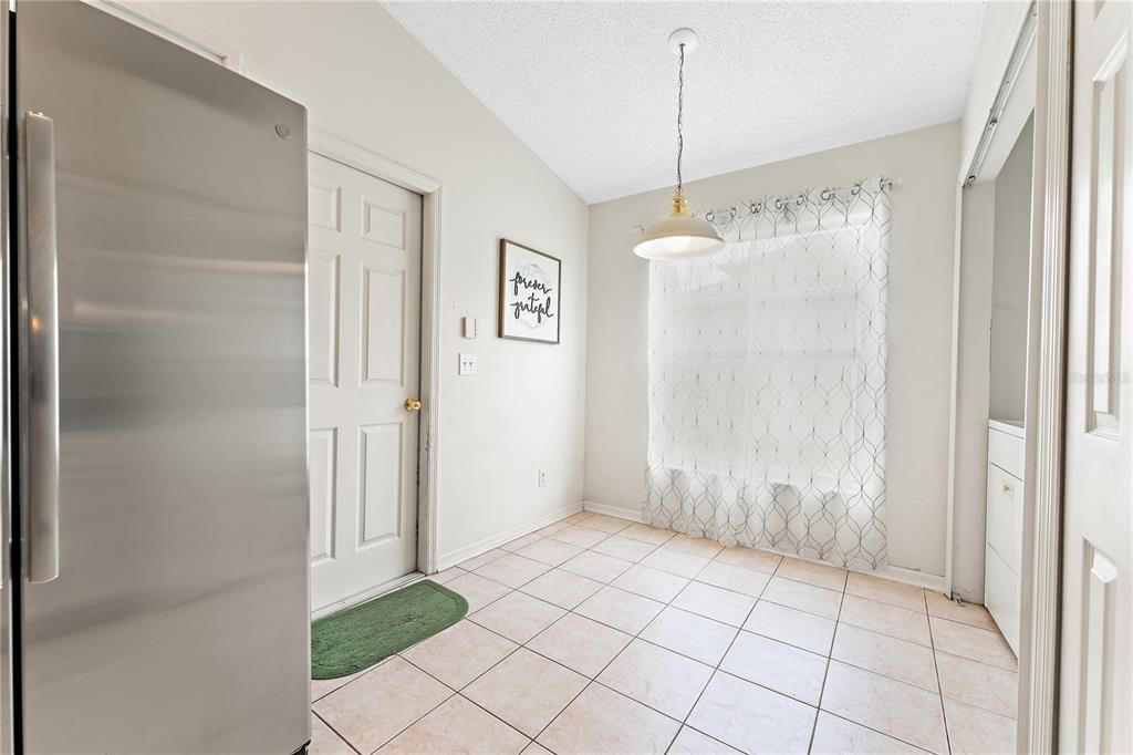 Kitchen/Breakfast Nook Area