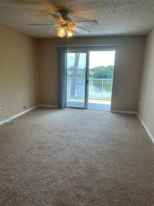 For Rent: $1,275 (1 beds, 1 baths, 701 Square Feet)