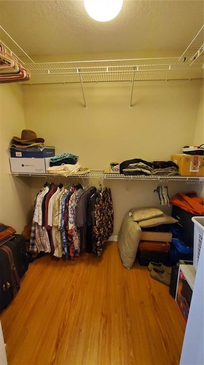 Primary bdrm closet