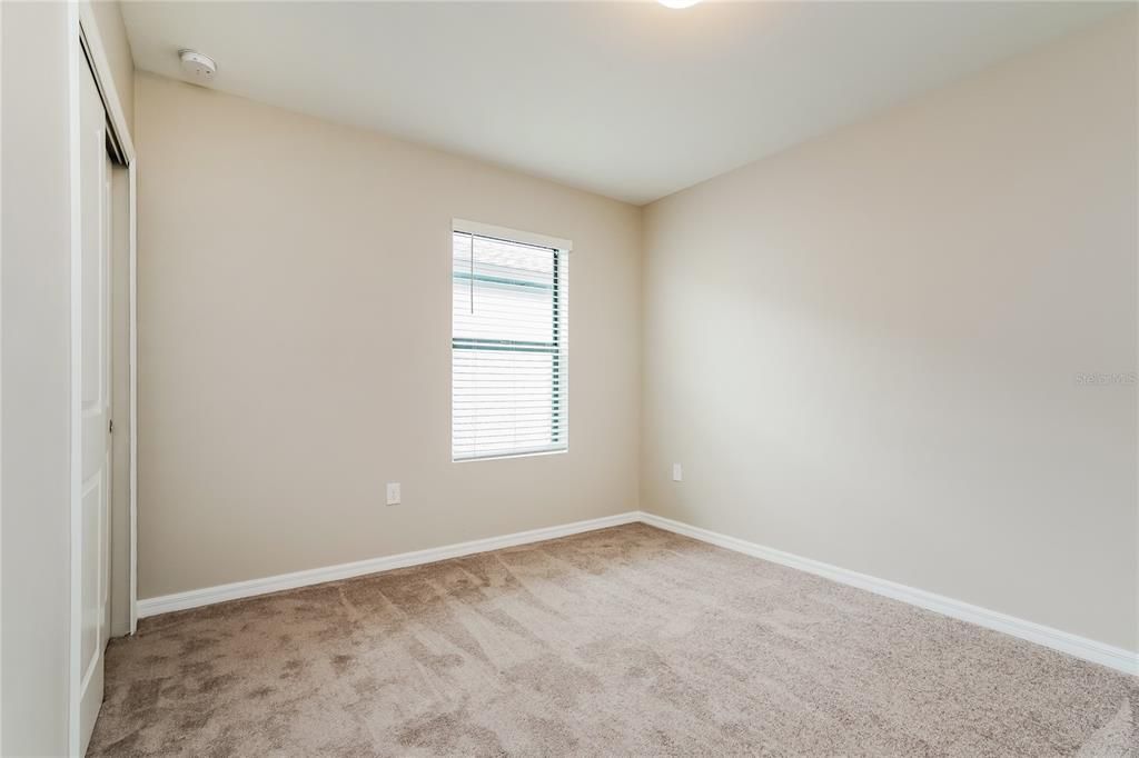 For Rent: $2,075 (3 beds, 2 baths, 1661 Square Feet)