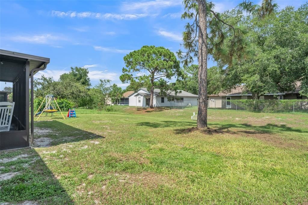 For Sale: $264,900 (3 beds, 2 baths, 1286 Square Feet)