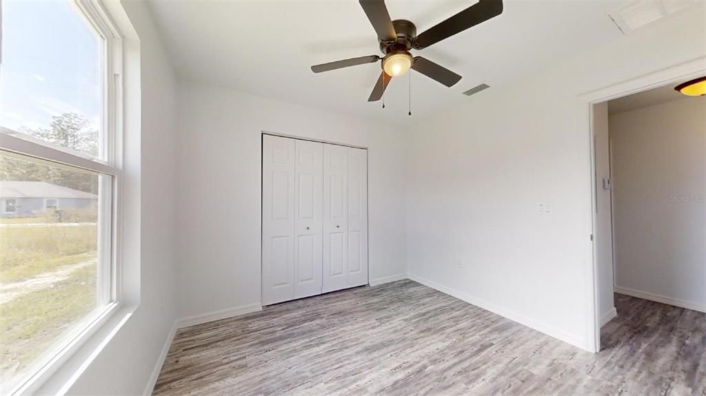 Active With Contract: $209,995 (3 beds, 2 baths, 1066 Square Feet)