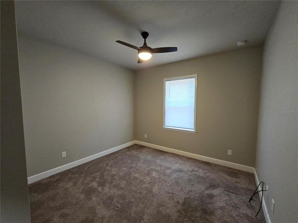 For Rent: $2,500 (3 beds, 2 baths, 1868 Square Feet)