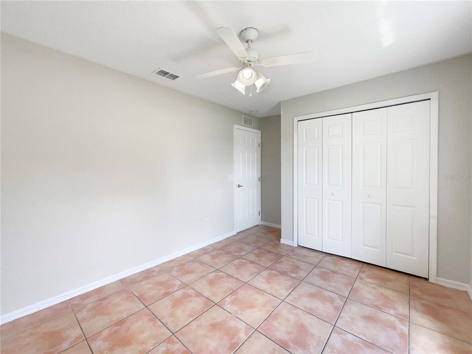 Active With Contract: $225,000 (3 beds, 2 baths, 1221 Square Feet)