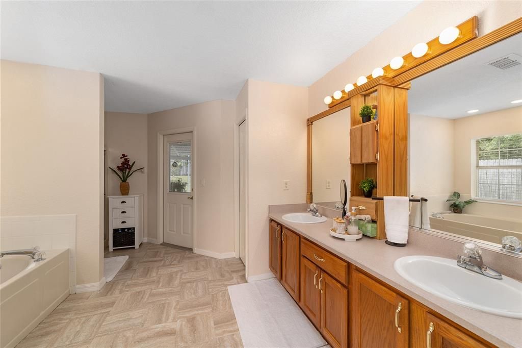 For Sale: $459,590 (3 beds, 2 baths, 2190 Square Feet)