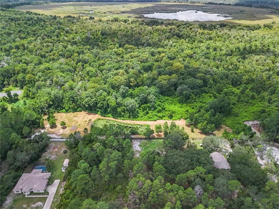 На продажу: $129,000 (4.01 acres)