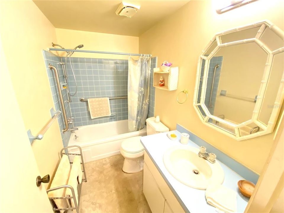 Guest Bathroom