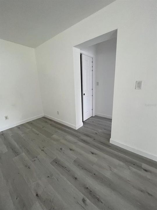 For Rent: $2,200 (2 beds, 2 baths, 1098 Square Feet)