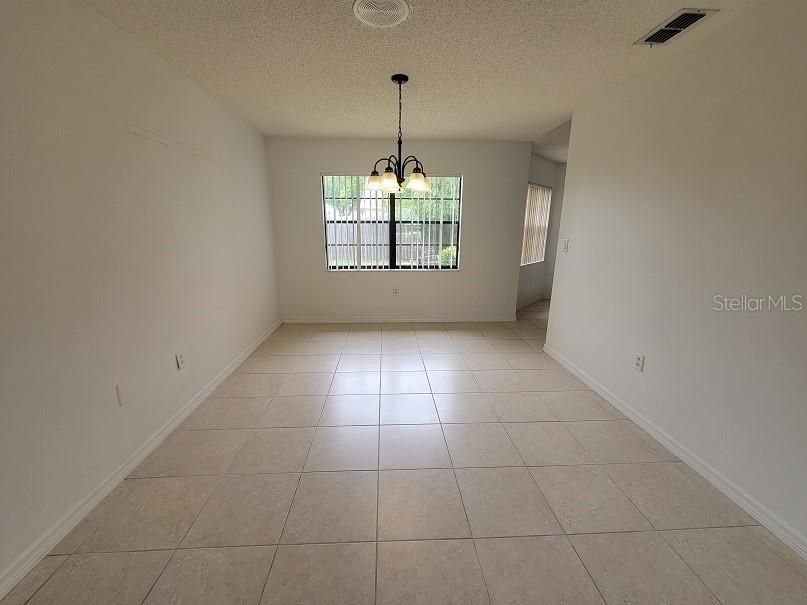 For Rent: $2,250 (2 beds, 2 baths, 1657 Square Feet)