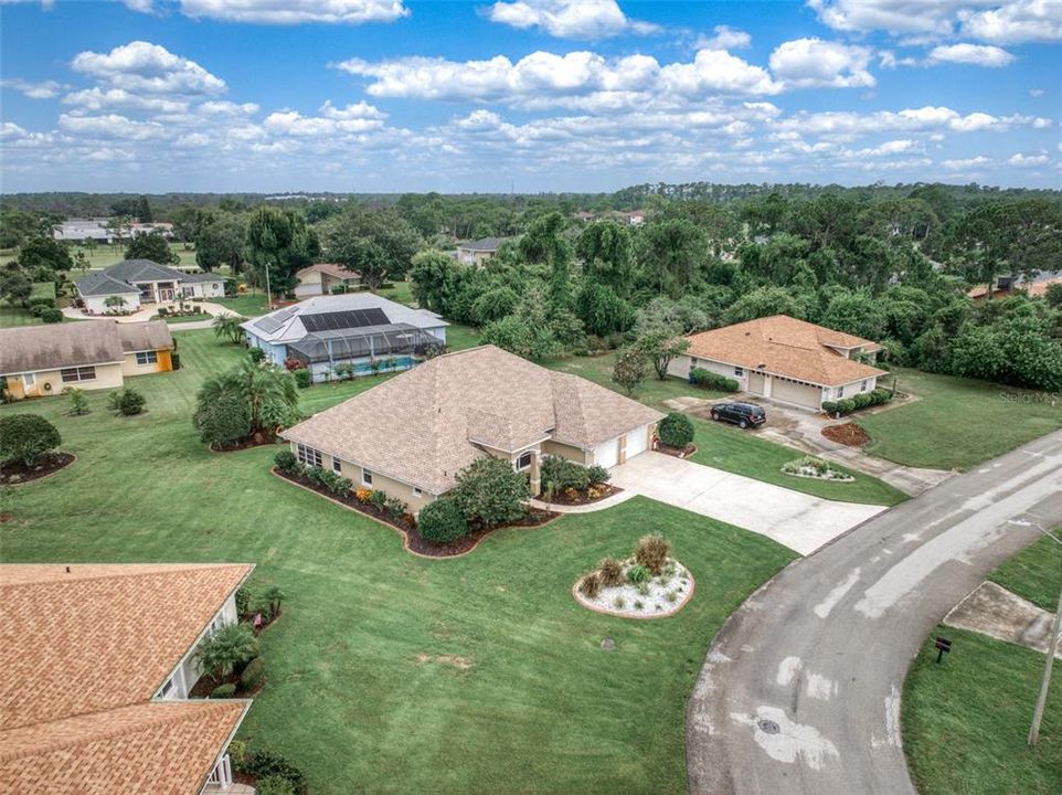 For Sale: $525,000 (3 beds, 2 baths, 2726 Square Feet)