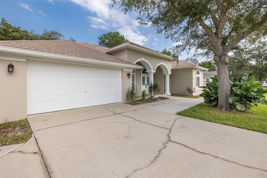 Active With Contract: $489,900 (4 beds, 2 baths, 2268 Square Feet)