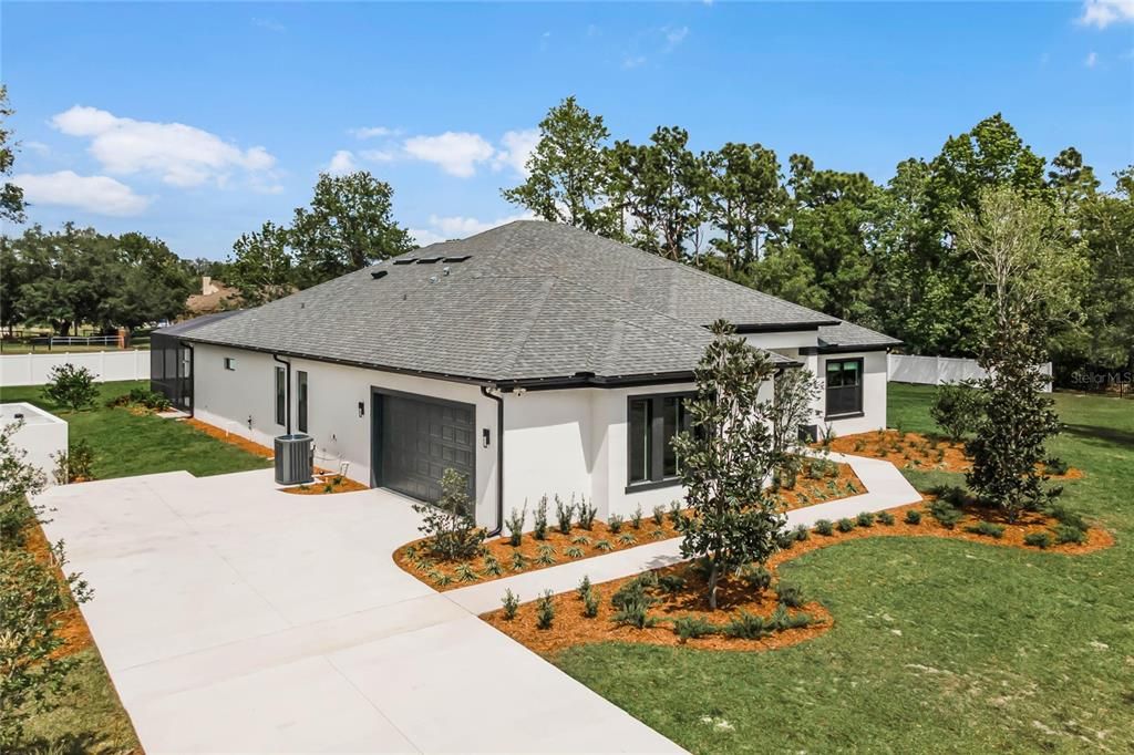 For Sale: $799,000 (4 beds, 3 baths, 2801 Square Feet)