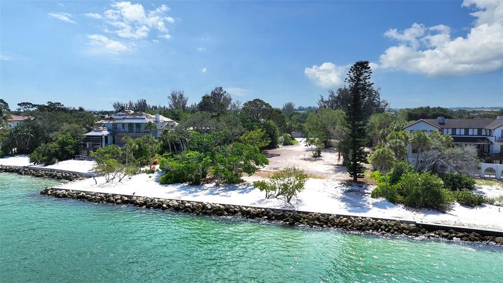 En Venta: $9,975,000 (1.20 acres)