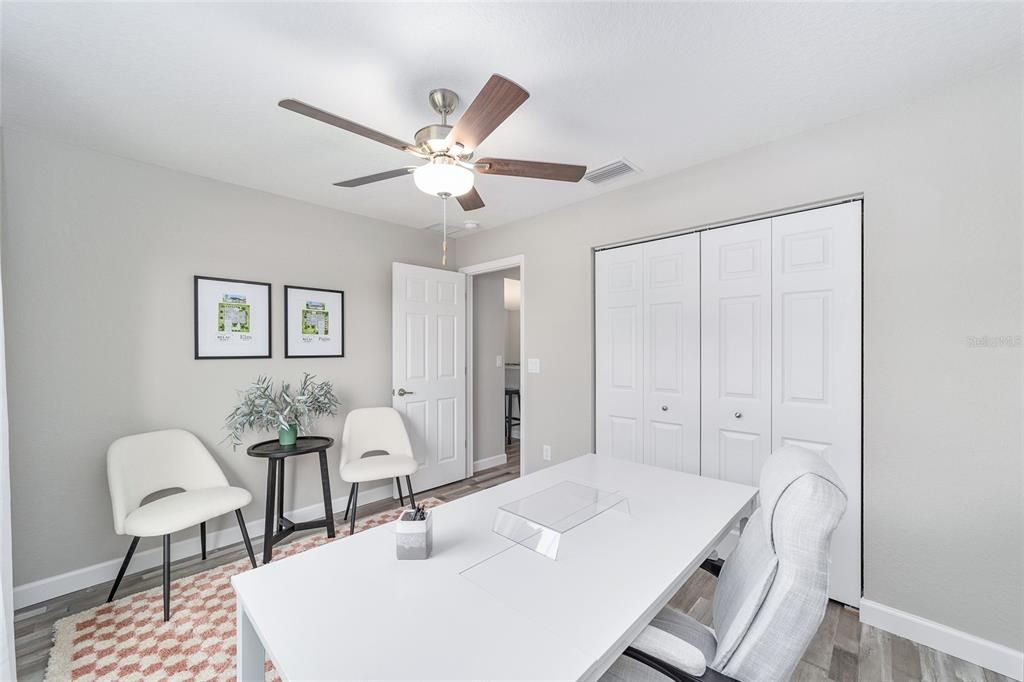 Active With Contract: $259,900 (3 beds, 2 baths, 1315 Square Feet)