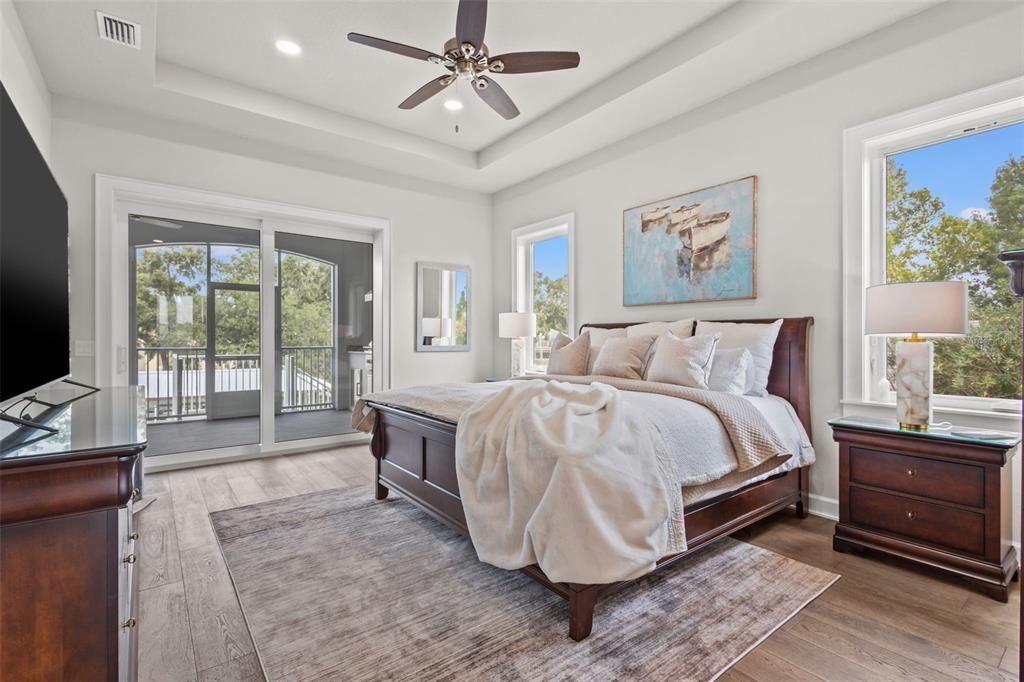 For Sale: $1,990,000 (4 beds, 4 baths, 4240 Square Feet)