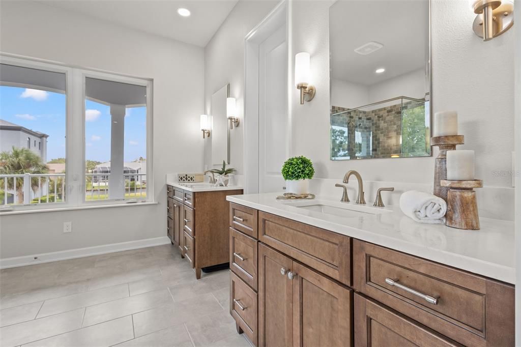 For Sale: $1,990,000 (4 beds, 4 baths, 4240 Square Feet)