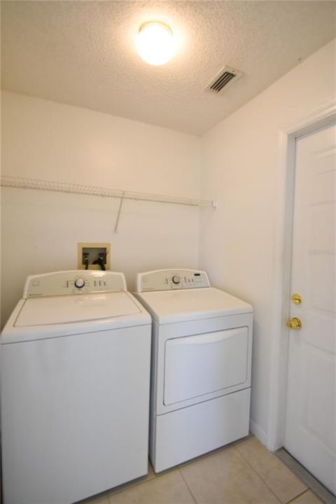 Active With Contract: $2,450 (4 beds, 2 baths, 1936 Square Feet)