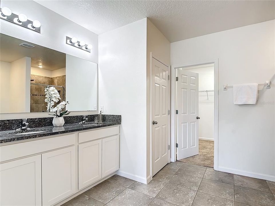 Active With Contract: $509,900 (4 beds, 2 baths, 2761 Square Feet)