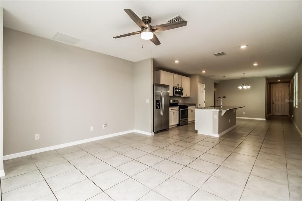 For Rent: $1,840 (3 beds, 2 baths, 1484 Square Feet)