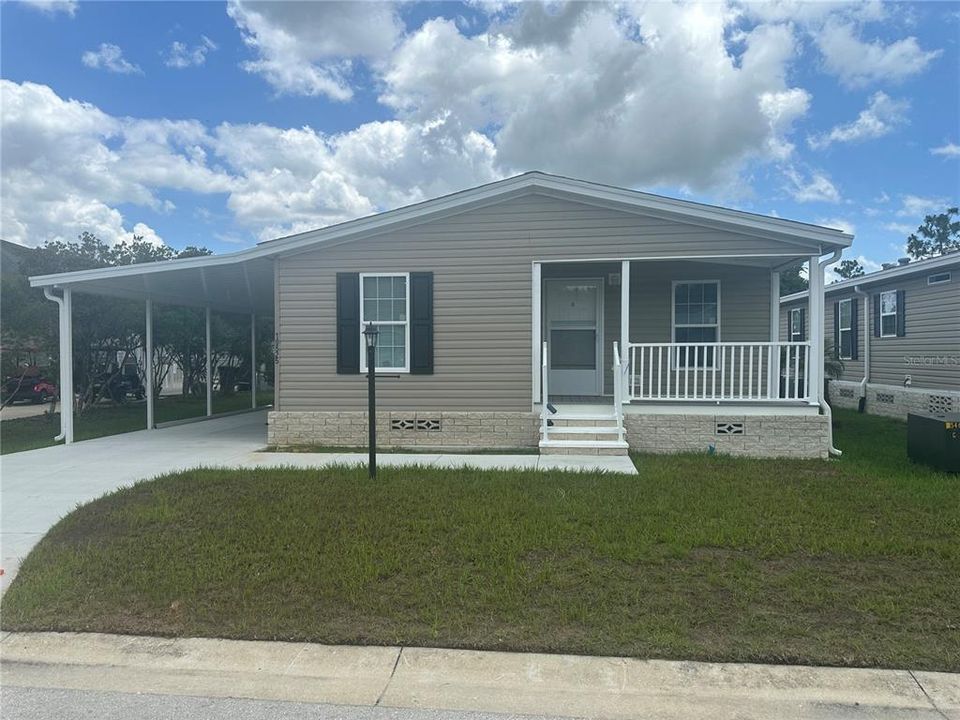 For Sale: $136,900 (2 beds, 2 baths, 770 Square Feet)