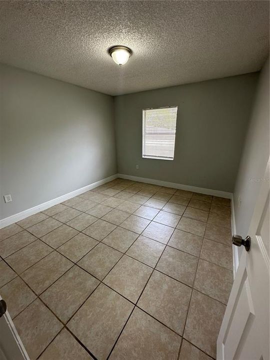 For Rent: $1,439 (2 beds, 1 baths, 914 Square Feet)