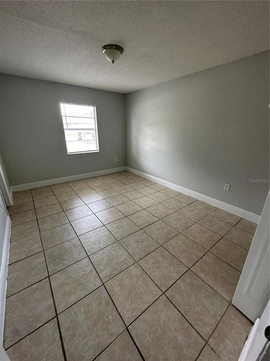 For Rent: $1,439 (2 beds, 1 baths, 914 Square Feet)