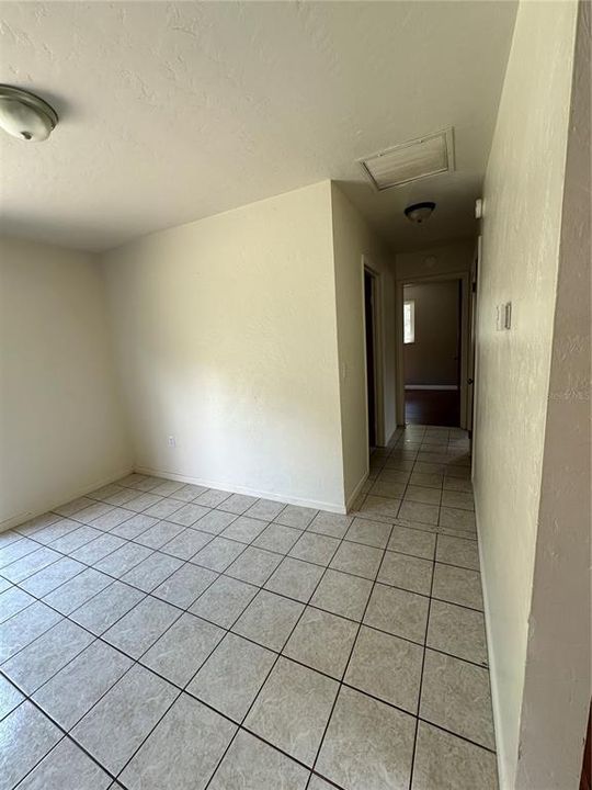 For Rent: $1,500 (3 beds, 2 baths, 1300 Square Feet)